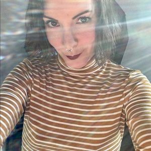 Meet your Posher, Andrea